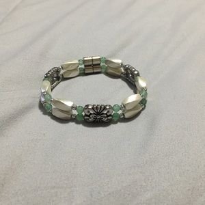 ⭐️Mint Green and Pearl White Therapy Bracelet